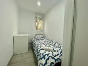 Calle de Godella, Madrid, Community of Madrid 28021