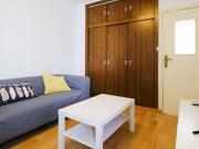 Calle de la Laguna, 101 ONLY STUDENTS