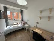 Calle de Manuel Galindo, 8 ONLY STUDENTS Calle de Manuel Galindo, 8 ONLY STUDENTS