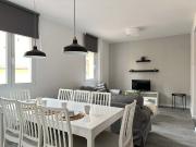 Calle de Pradales, 7. 1ºE ONLY STUDENTS