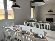 Calle de Pradales, 7. 2ºB ONLY STUDENTS