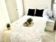 Calle de Toledo, Madrid, Community of Madrid 28005