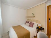 Calle del Doctor Fleming, Madrid, Community of Madrid 28036