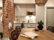 Calle del Príncipe de Vergara, Madrid, Community of...