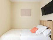 Calle Donoso Cortés, Madrid, Community of Madrid 28015