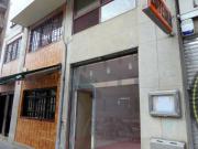 CALLE KARMELO LOCAL EN ALQUILER