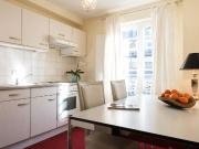 Calm & stylish apartment located in the West End of...