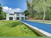 CALME ET NATURE PROCHE DES COMMODITES