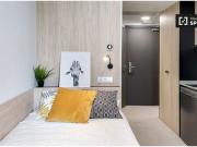 Cama en habitación compartida en alquiler en Extramurs,...
