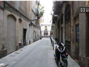 Cama individual en habitación en apartamento de 2...