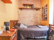 Cama individual en habitaciones individuales y dobles...