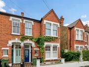 Cambray Road, London, 3 Bedroom Maisonette