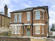Cambridge Road, Bromley BR1, 3 bed flat to rent, £2,400...