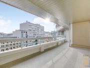 Cambronne appartement familial 3 chambres en étage élevé a