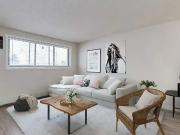 Camden Villa Apartments Medicine Hat, Alberta 1 Bedroom...