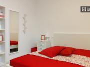 Camera con bagno privato in affitto a Milano
