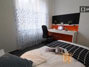 Camera condivisa a Cenisia, Torino