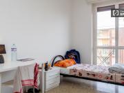 Camera doppia in appartamento a Greco, Milano