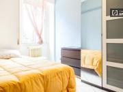 Camera doppia in appartamento con 3 camere da letto a...