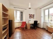 Camera esterna in appartamento a Vigentina, Milano