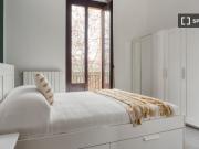 Camera in affitto in appartamento con 2 camere da letto...