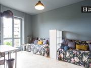 Camera in affitto in appartamento con 2 camere da letto...