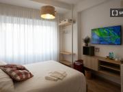 Camera in affitto in appartamento con 2 camere da letto...