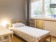 Stanza in appartamento condiviso in affitto, Trieste, Roma