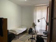 camera in affitto in appartamento trilocale