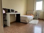 Camera in affitto Zona Barona per studenti