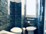 Camera in appartamento con 4 camere da letto a Ostiense,...