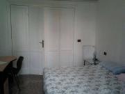 Camera in appartamento condiviso a Genova