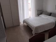 Camera in appartamento condiviso con 2 camere da letto a...