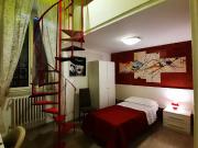 Camera in appartamento condiviso con 3 camere da letto...