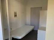 Camera in appartamento condiviso con 4 camere da letto...