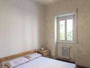 Camera in appartamento condiviso con 6 camere da letto,...