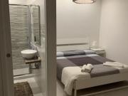 Camera matrimoniale USO SINGOLA con bagno privato