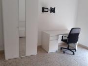 Camera per studentessa