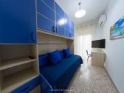 camere climatizzate per studenti studentesse arredate...