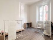 Camere e posti letto in affitto in appartamento con 3...