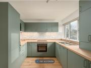Cameron House Avenue, Edinburgh EH16, 3 bed flat to...
