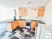 Cameron Road, Ilford IG3, 2 bed flat to rent, £1,800 pcm...