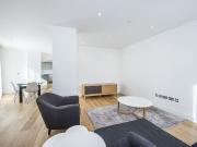 Camley Street, London N1C, 3 bed flat to rent, £4,333...