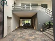 Campanario, Santo Domingo – Casa en Venta con Alberca Propia