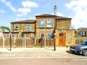 Campbell Road, London, W7