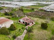 CAMPO EN VENTA ABASTO DE 4 HECTAREAS 4 DORMITORIOS CAMPO EN VENTA ABASTO DE 4 HECTAREAS 4 DORMITORIOS