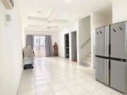 Can full loan Renovated Skudai Villa Hijauan Townhouse