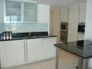 Canary Wharf | London | Price: 915 | Bedrooms: 2