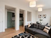 Candleriggs, Glasgow G1, 1 bed flat to rent, £1,950 pcm...