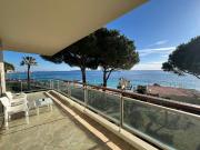 Cannes – 2 pièces avec terrasse de 35 m² et vue mer...